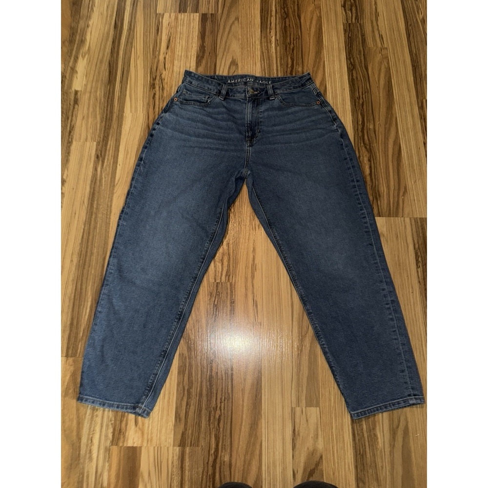 American Eagle Jeans Women's 4 Short Mom Jean Stretch